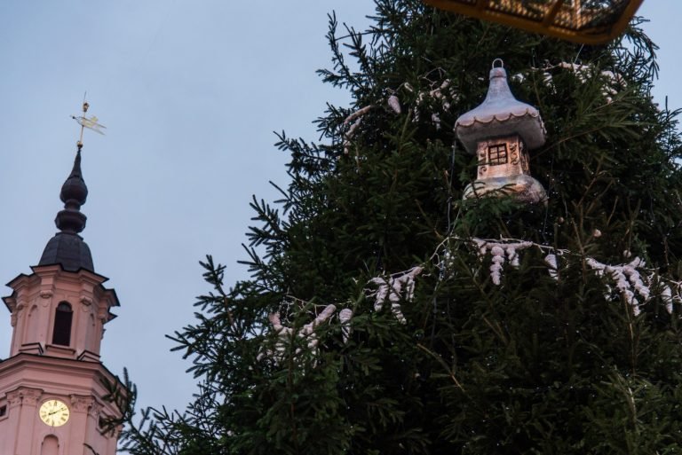 Kalėdinė eglė ,,vaikystės pasaka,, 4