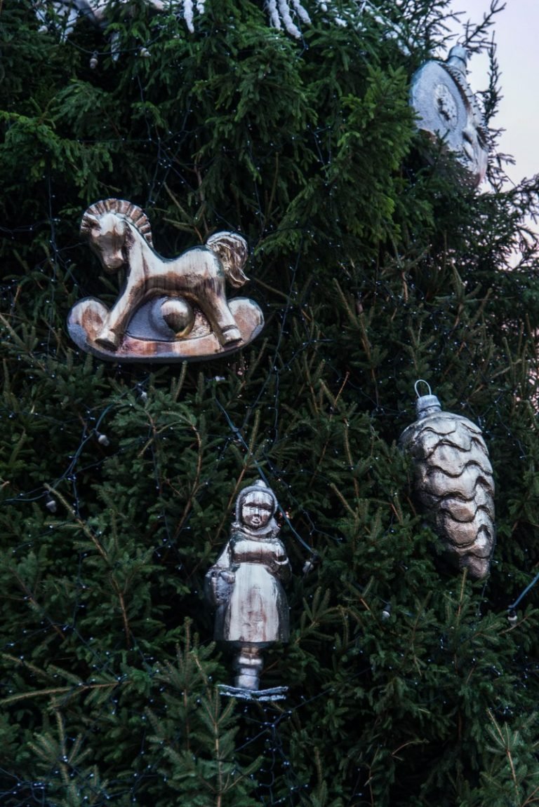 Kalėdinė eglė ,,vaikystės pasaka,, 5